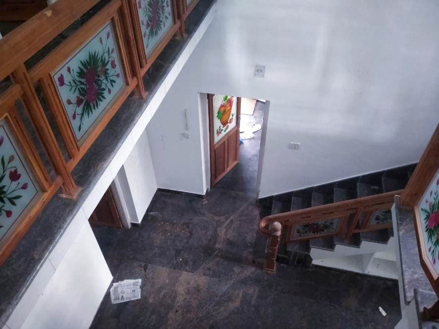 Property Photos 7