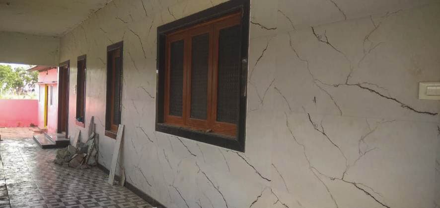 Property Photos 25
