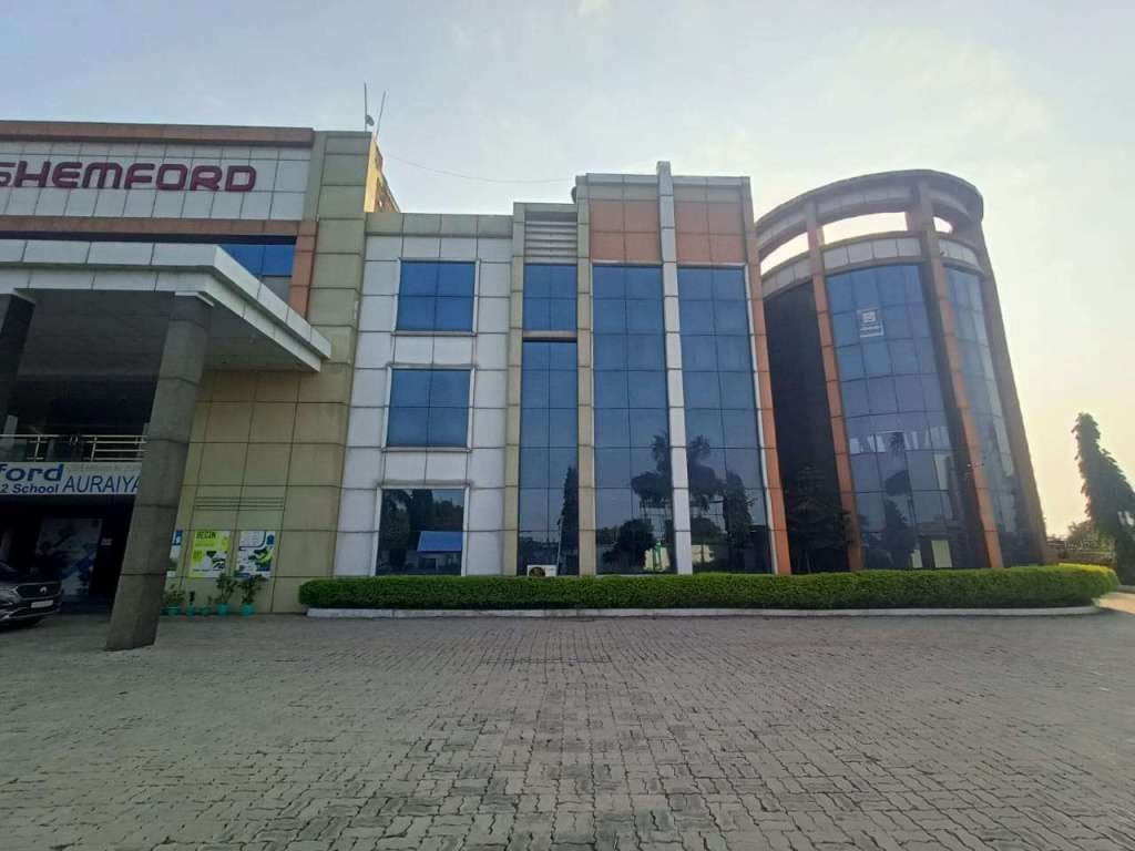 Property Photos 6