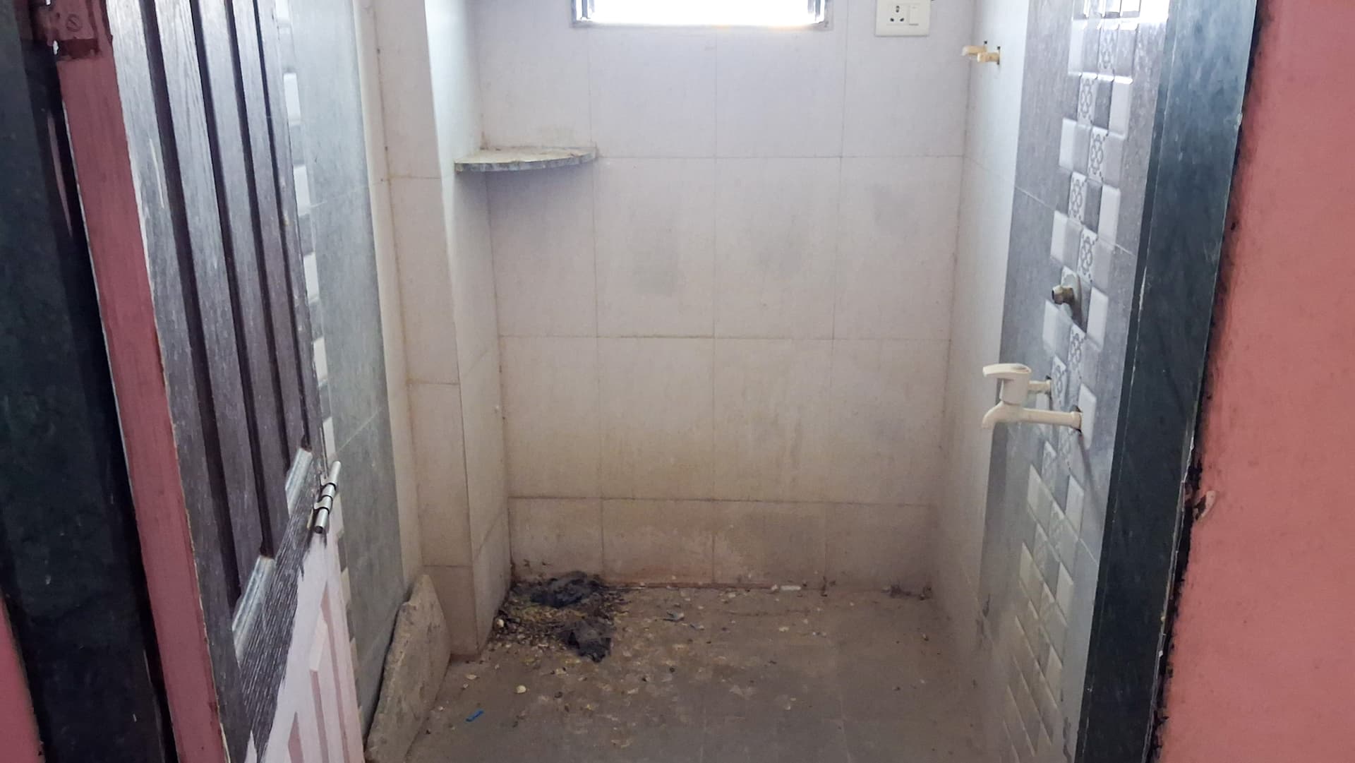 Property Photos 18