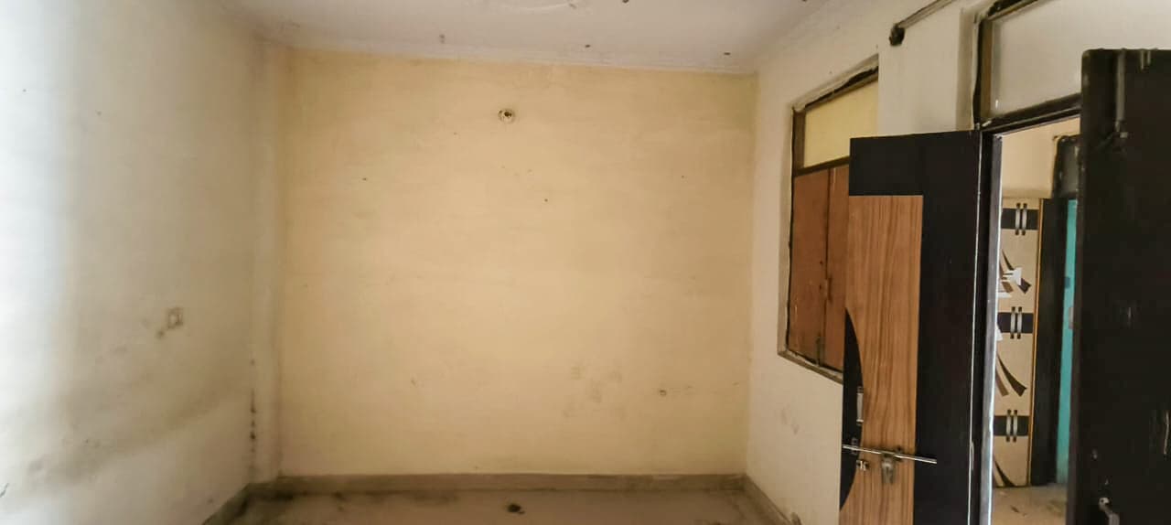 Property Photos 16