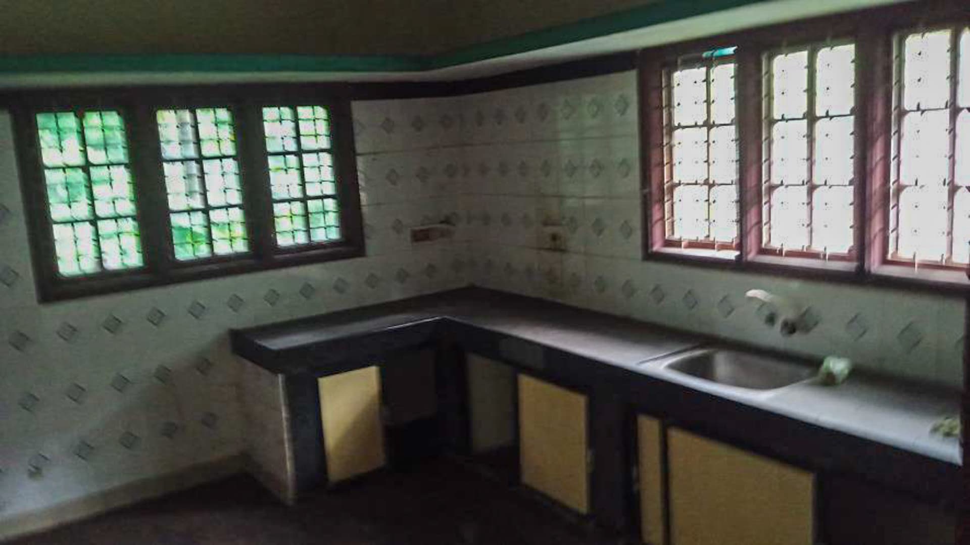 Property Photos 6