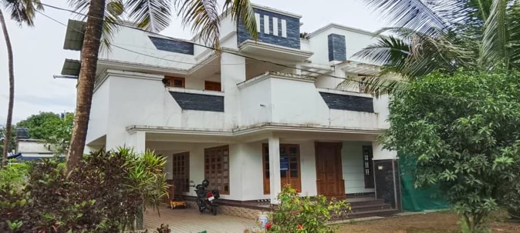 Property Photos 3
