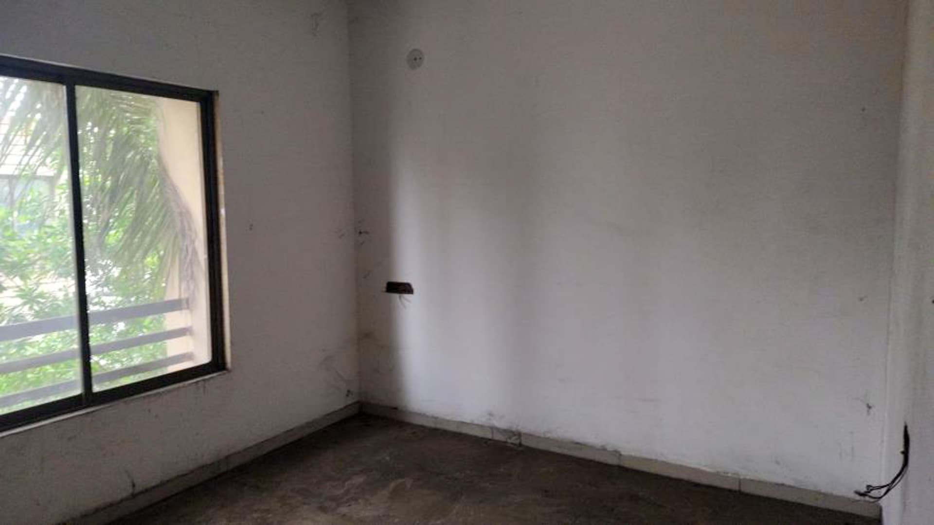 Property Photos 8