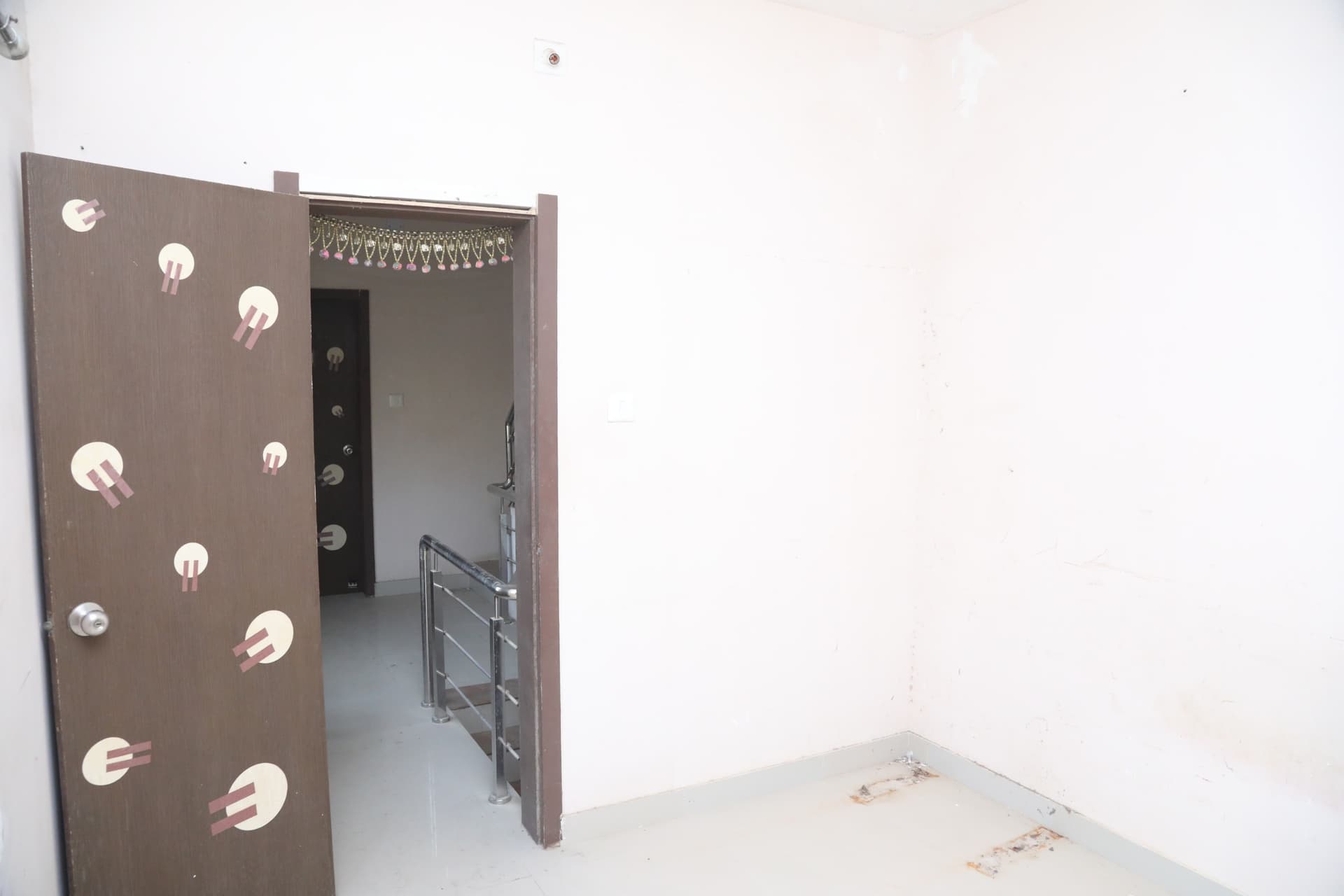 Property Photos 9