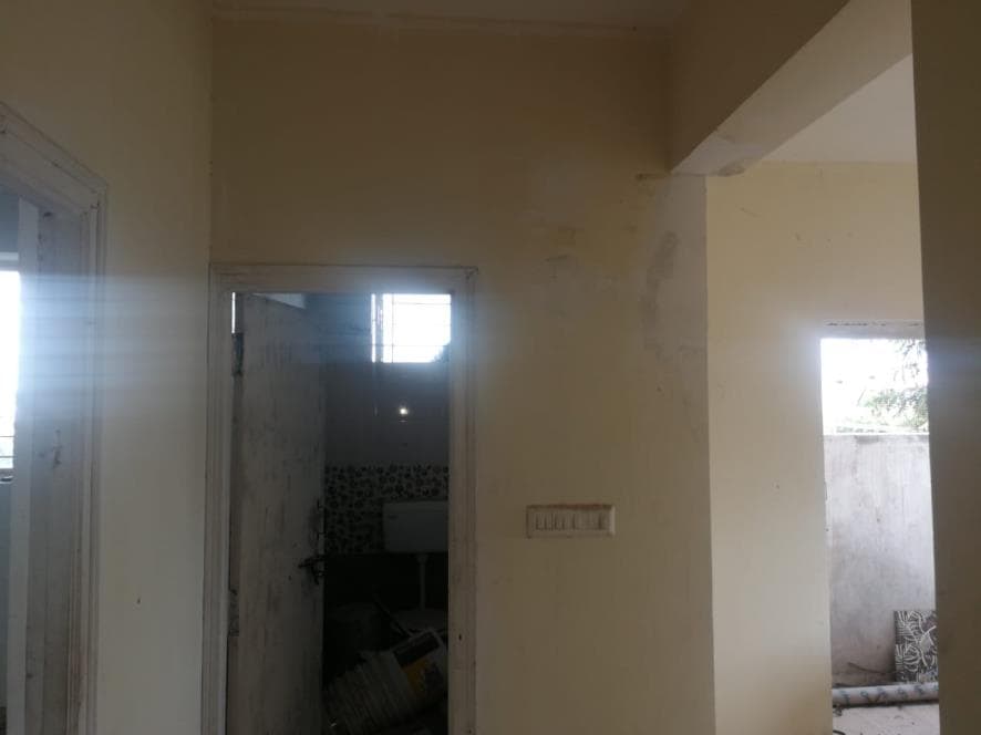 Property Photos 6