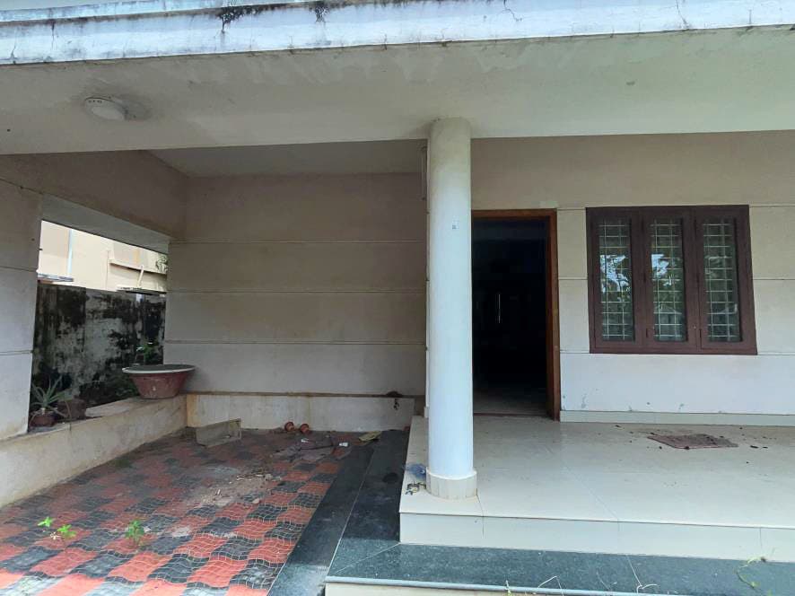 Property Photos 14