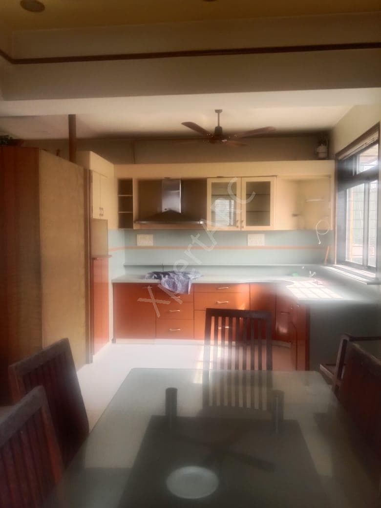 Property Photos 23