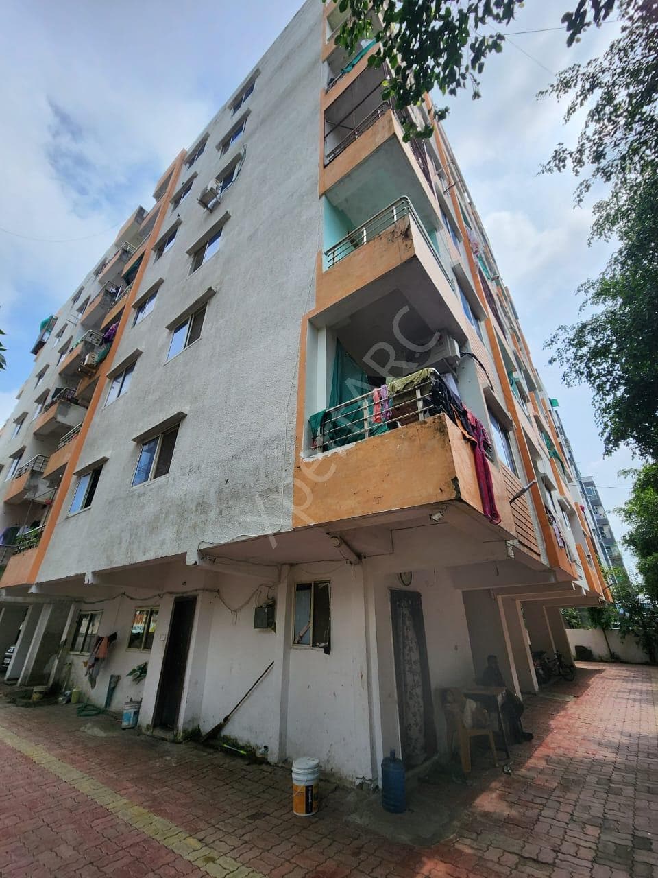Property Photos 9