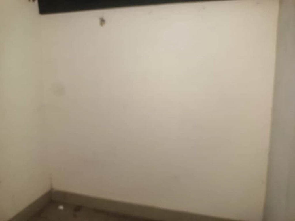 Property Photos 8