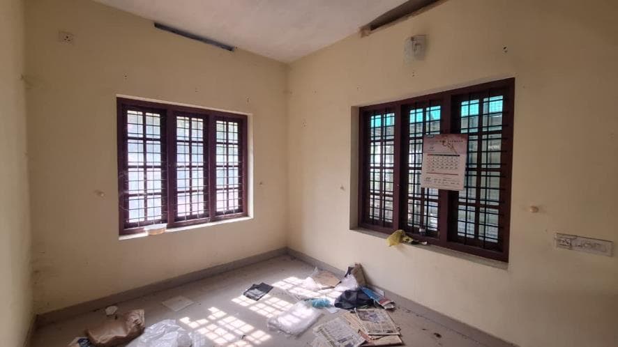 Property Photos 18