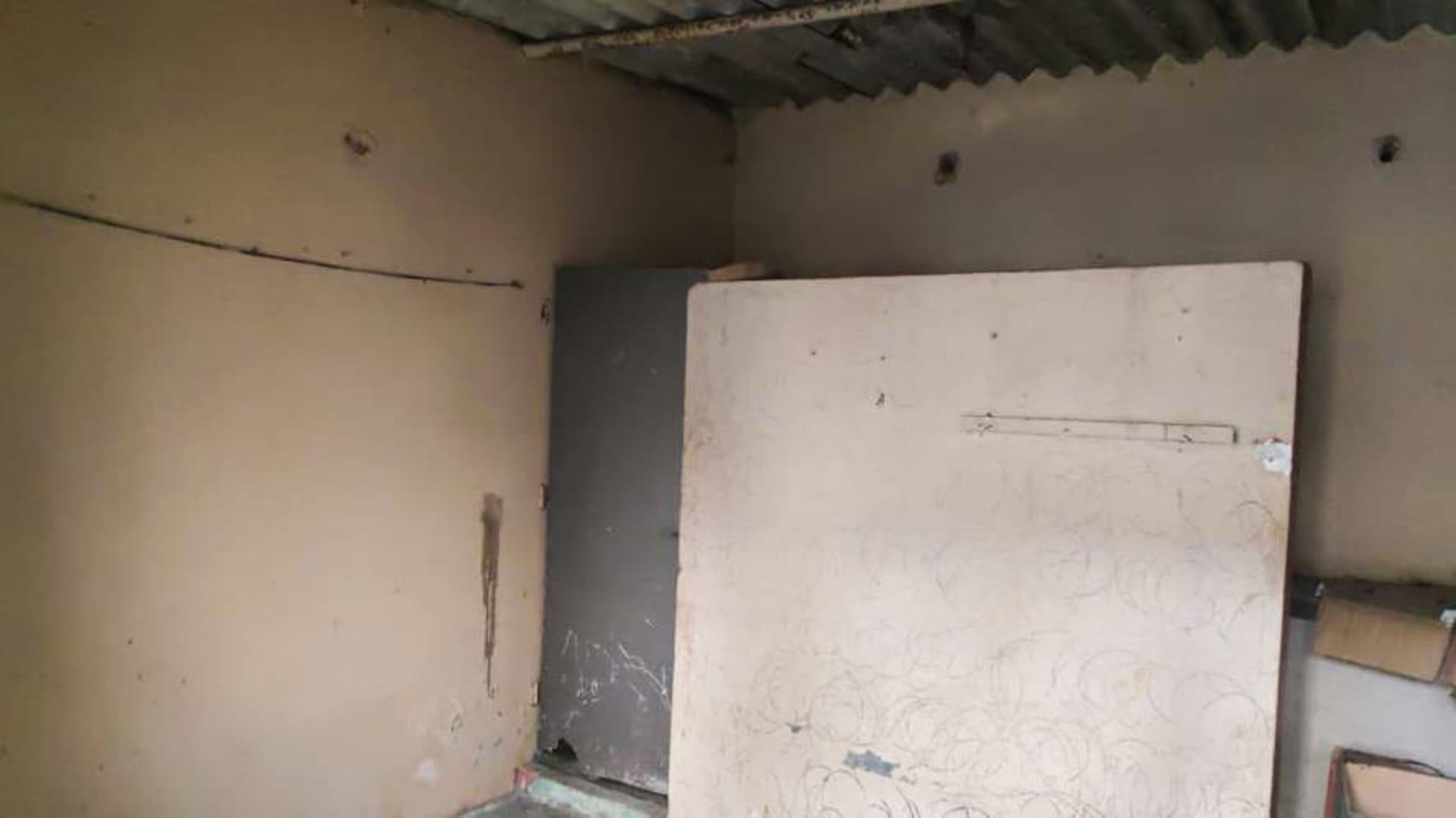 Property Photos 8