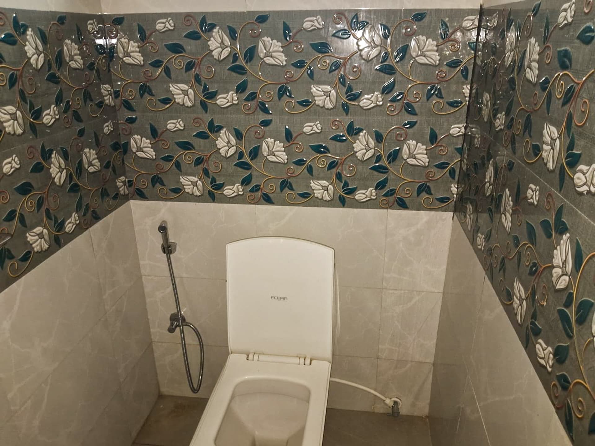 Property Photos 13