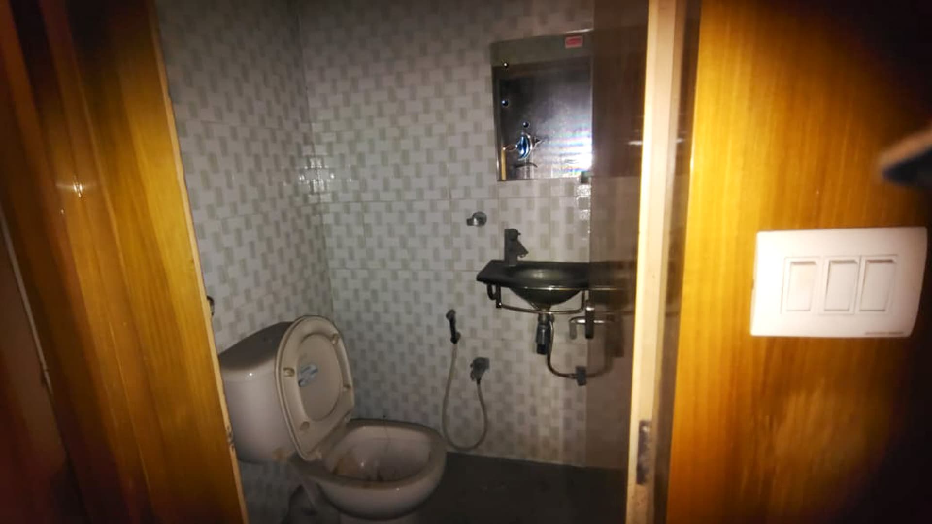 Property Photos 7
