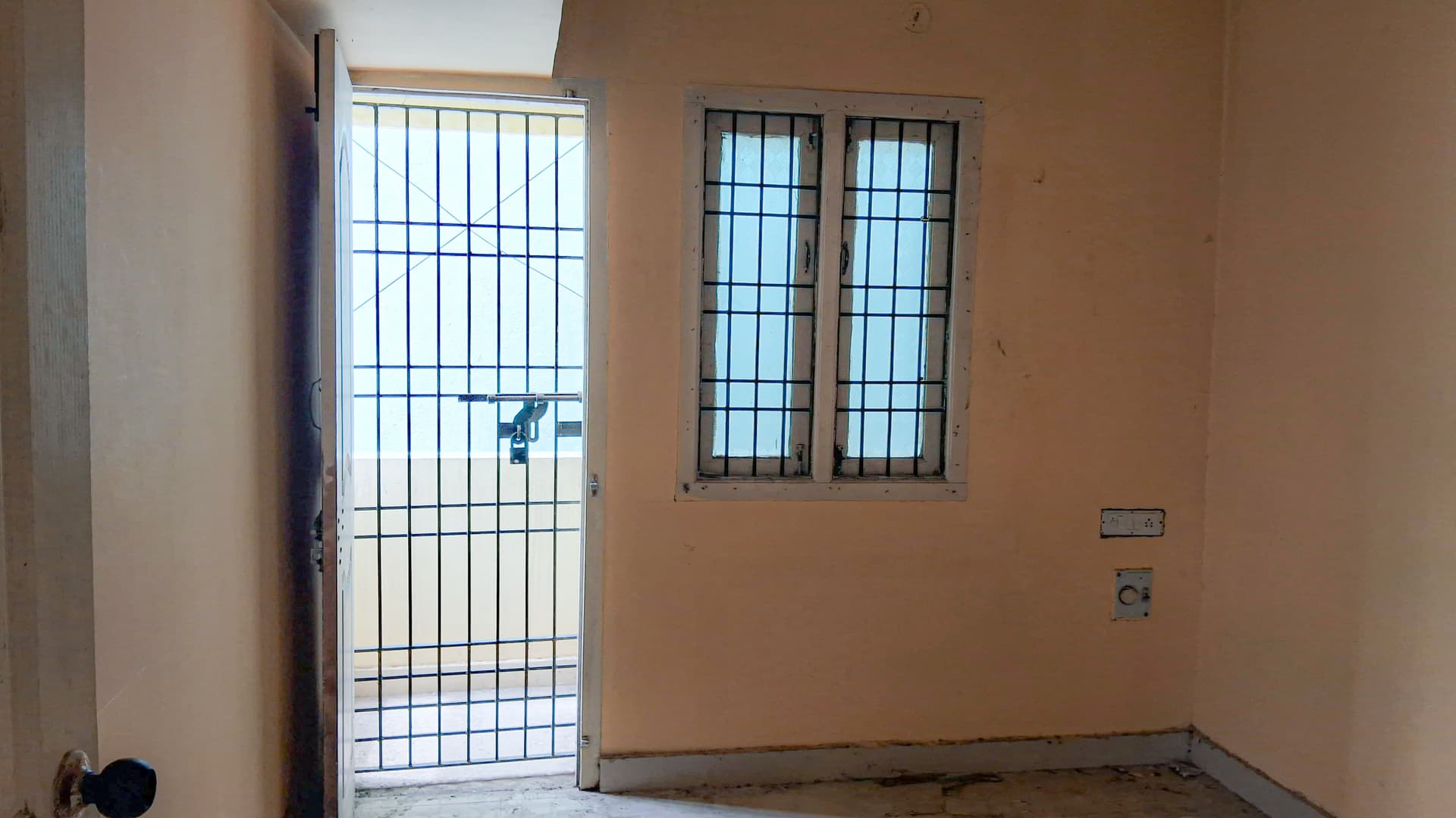 Property Photos 7