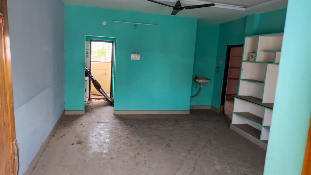 Property Photos 4