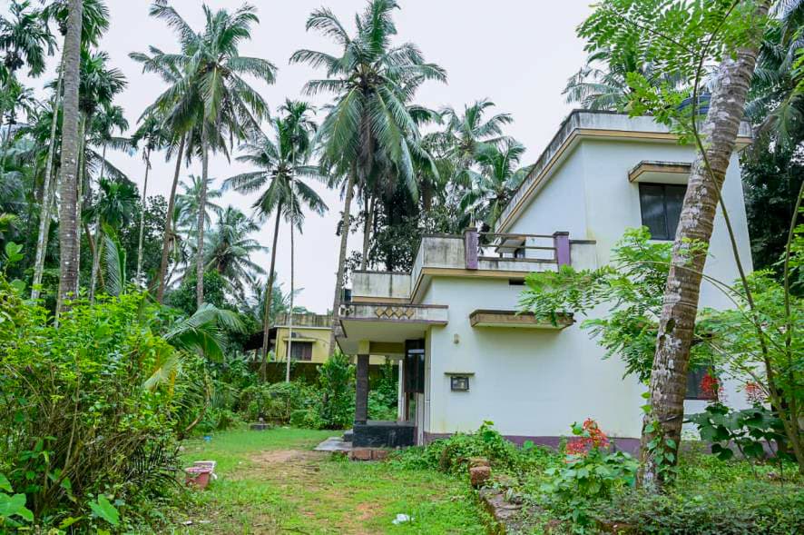 Property Photos 8