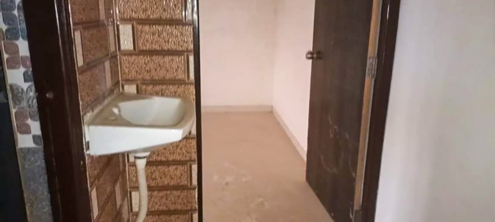 Property Photos 7