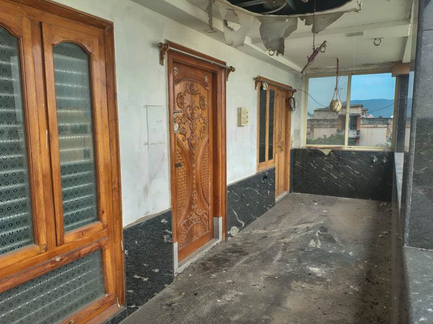 Property Photos 7