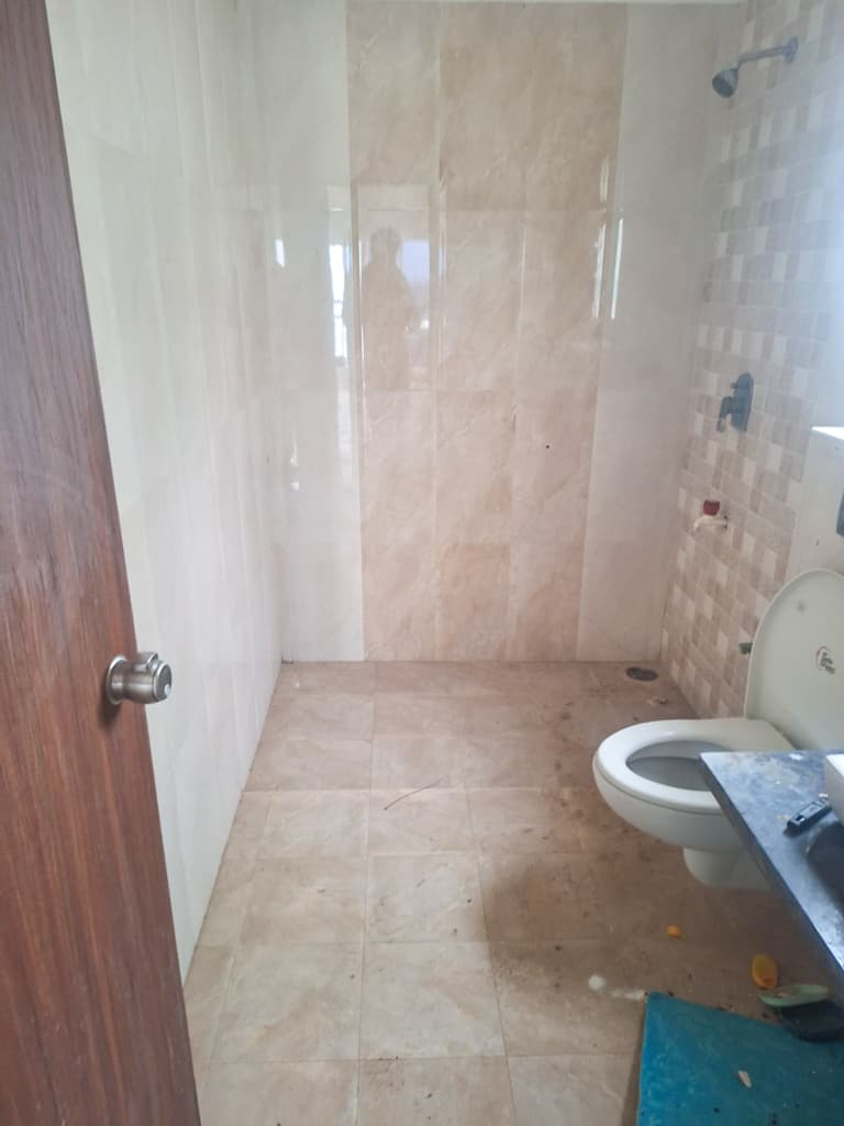 Property Photos 12