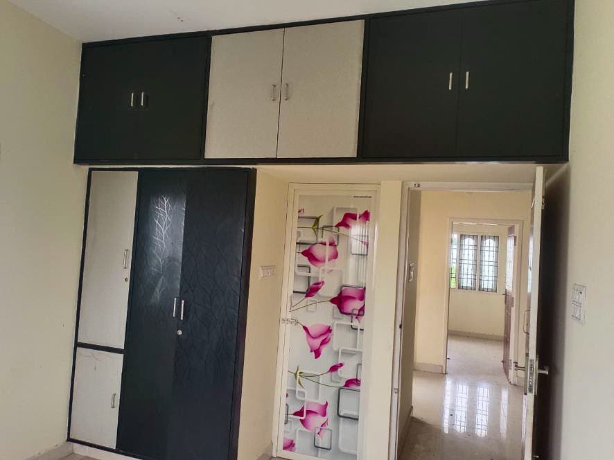 Property Photos 4
