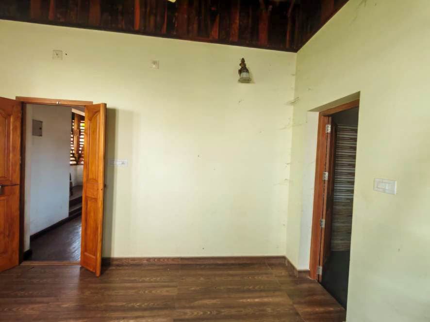 Property Photos 22