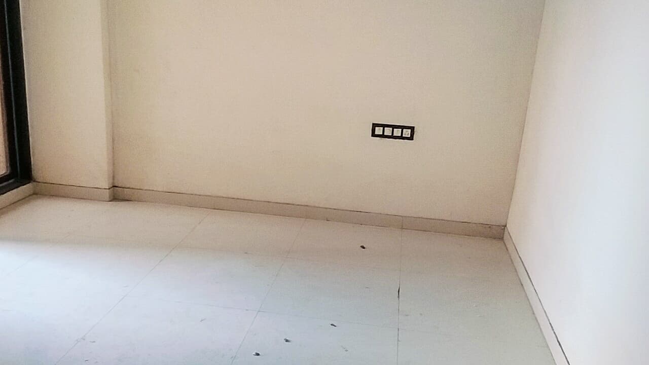 Property Photos 6