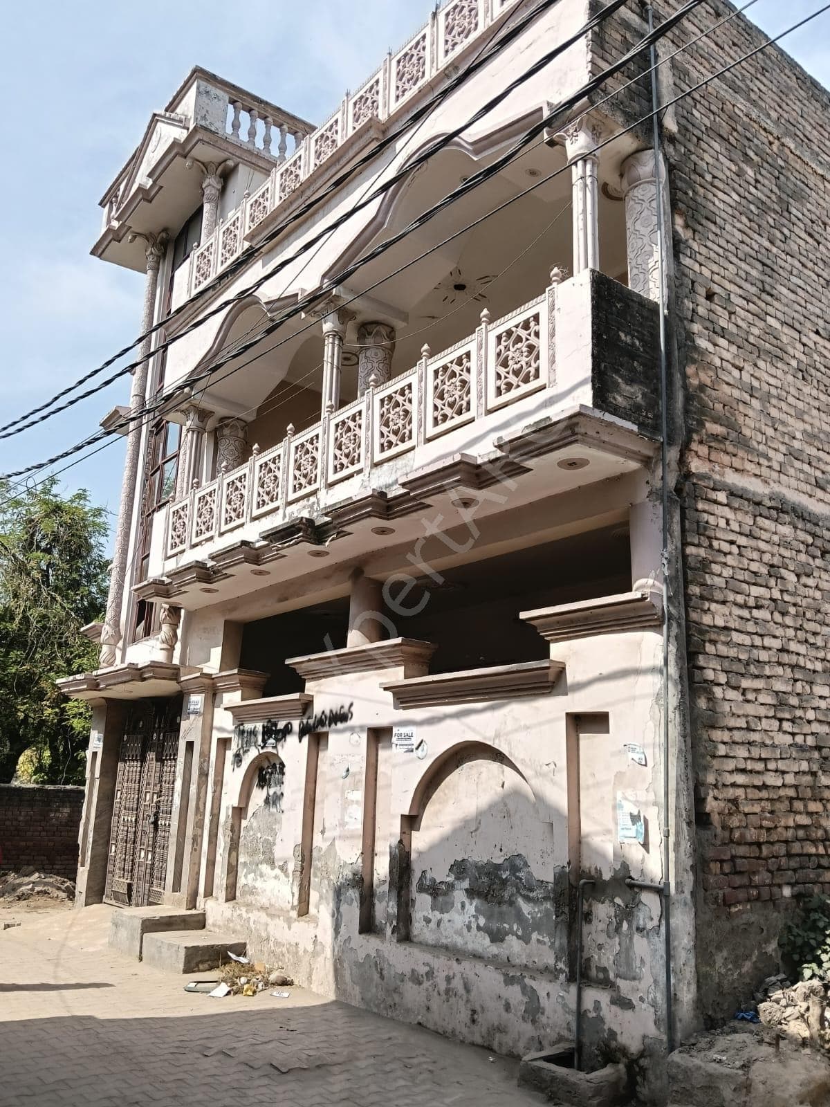 Property Photos 4