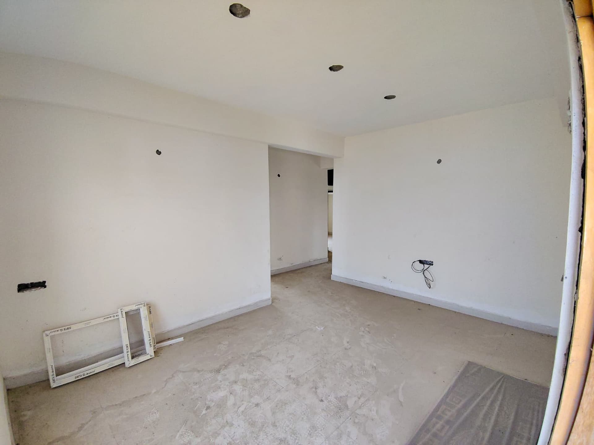 Property Photos 6