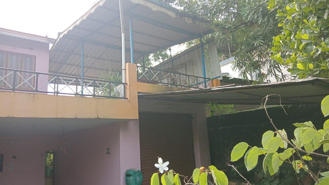 Property Photos 13