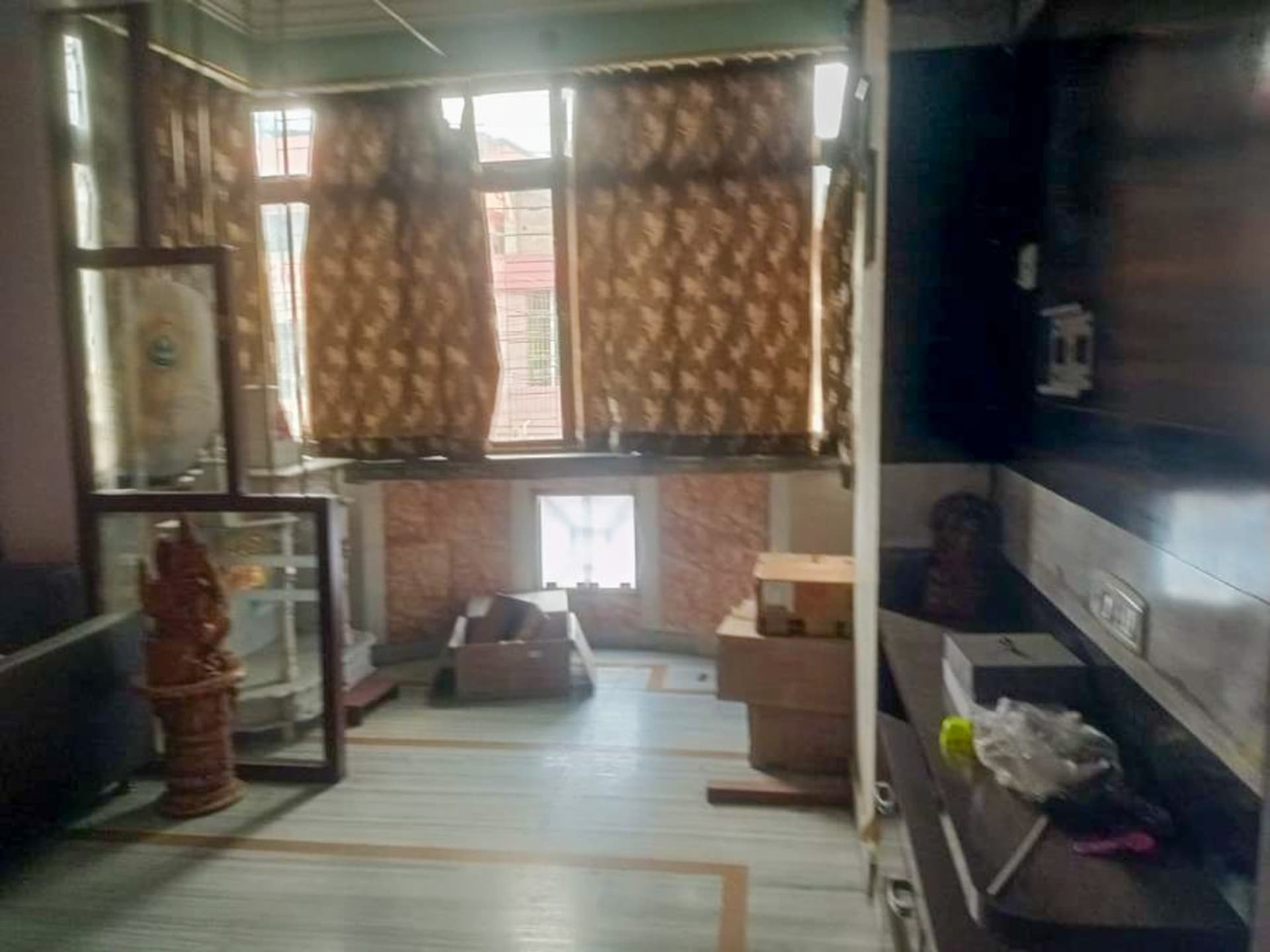 Property Photos 8