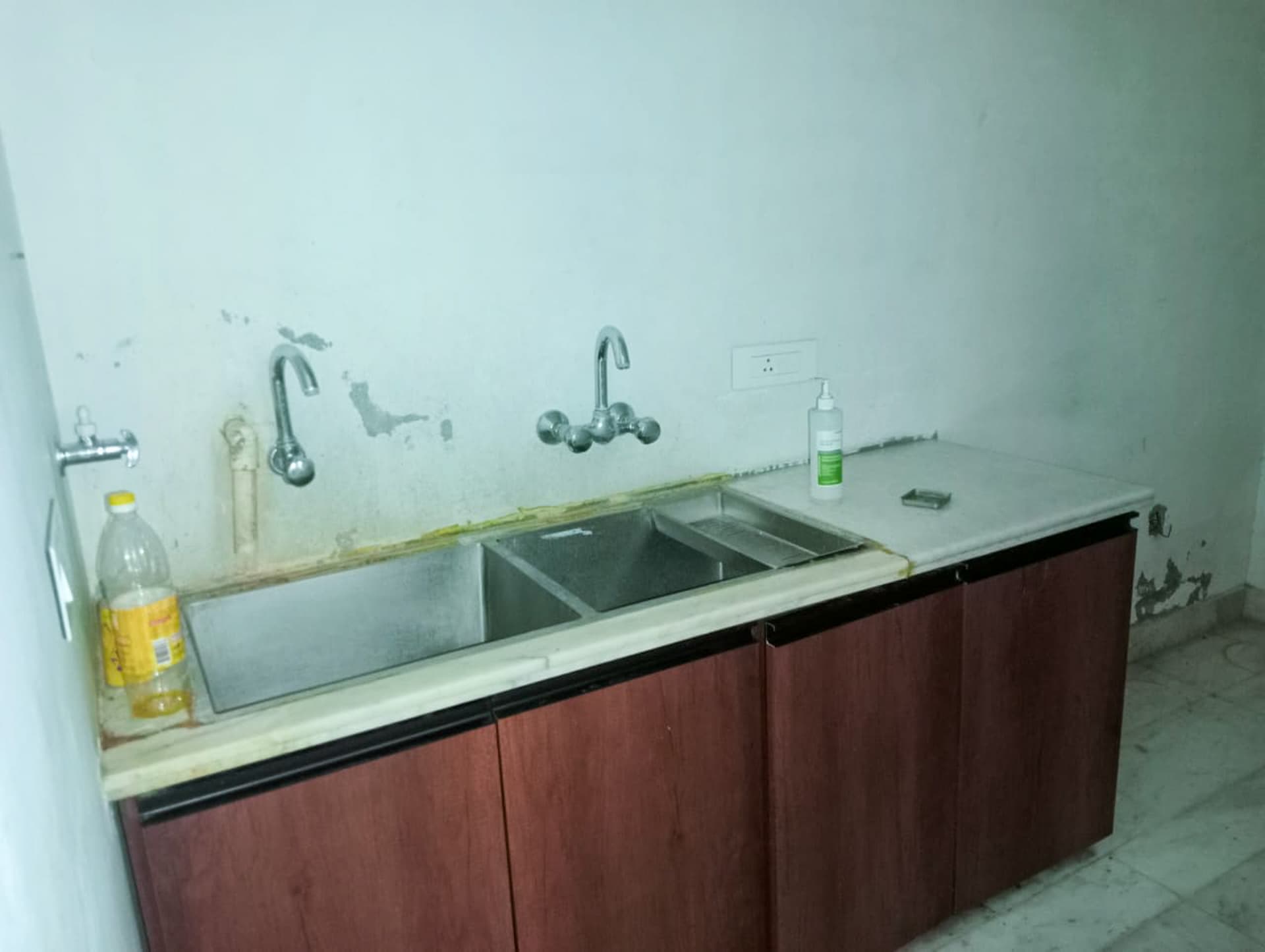 Property Photos 25