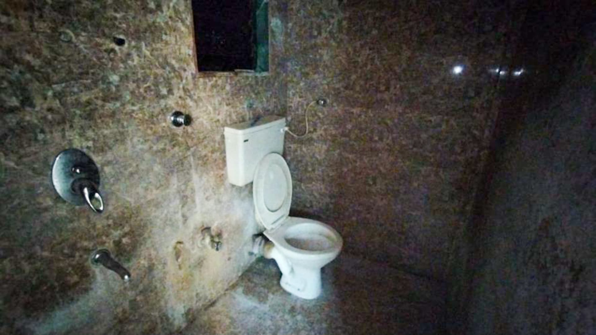 Property Photos 18