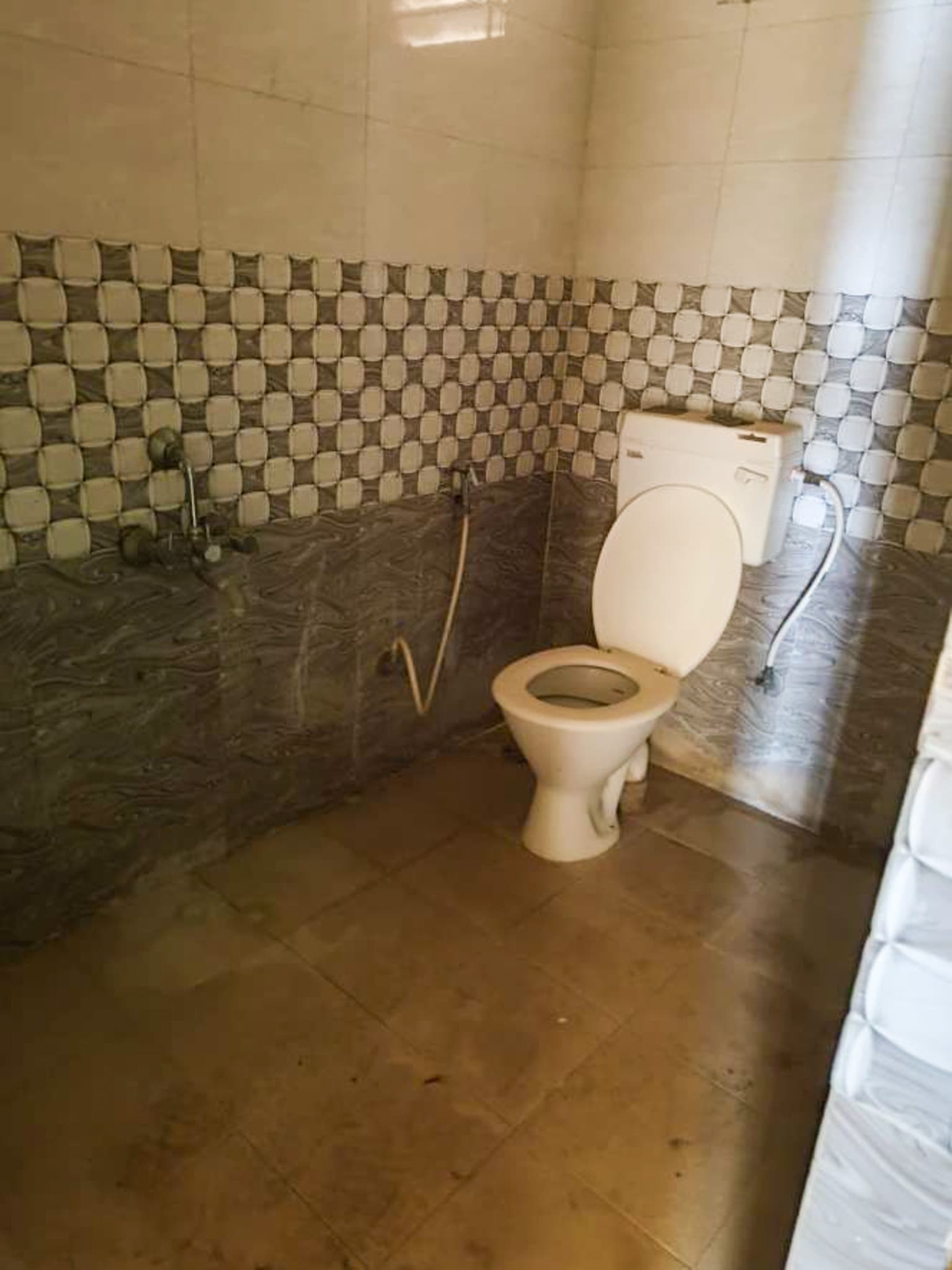 Property Photos 13