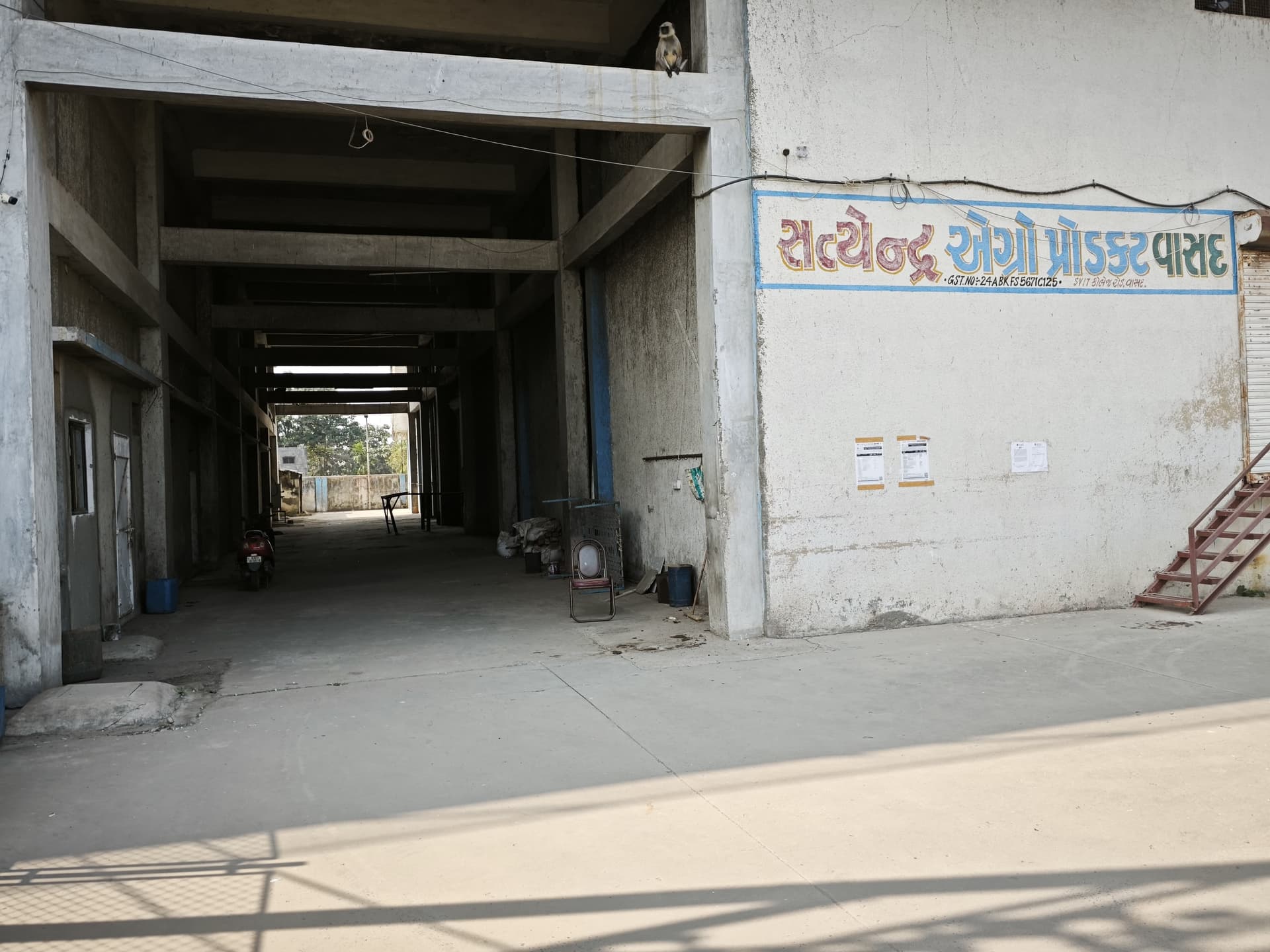 Property Photos 9