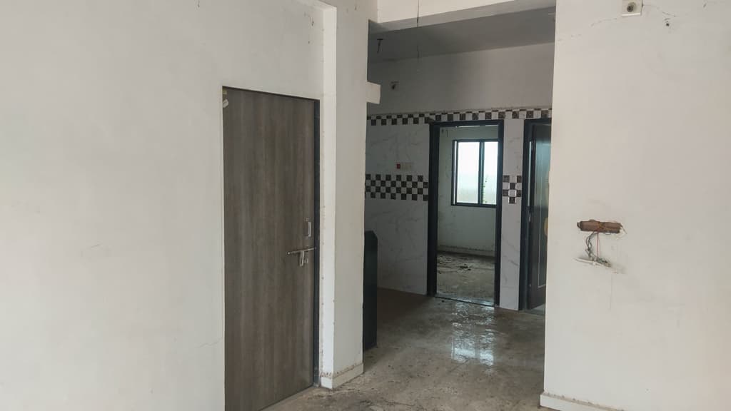 Property Photos 8