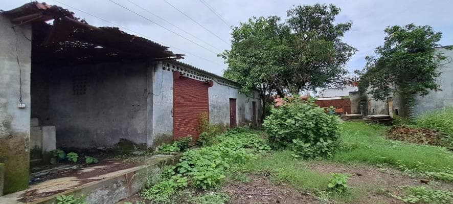 Property Photos 6