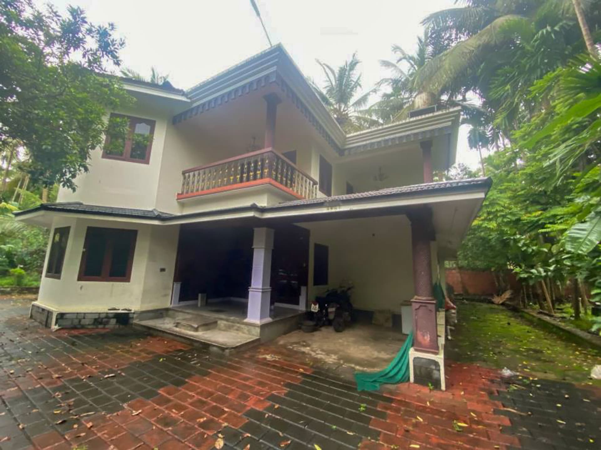 Property Photos 12