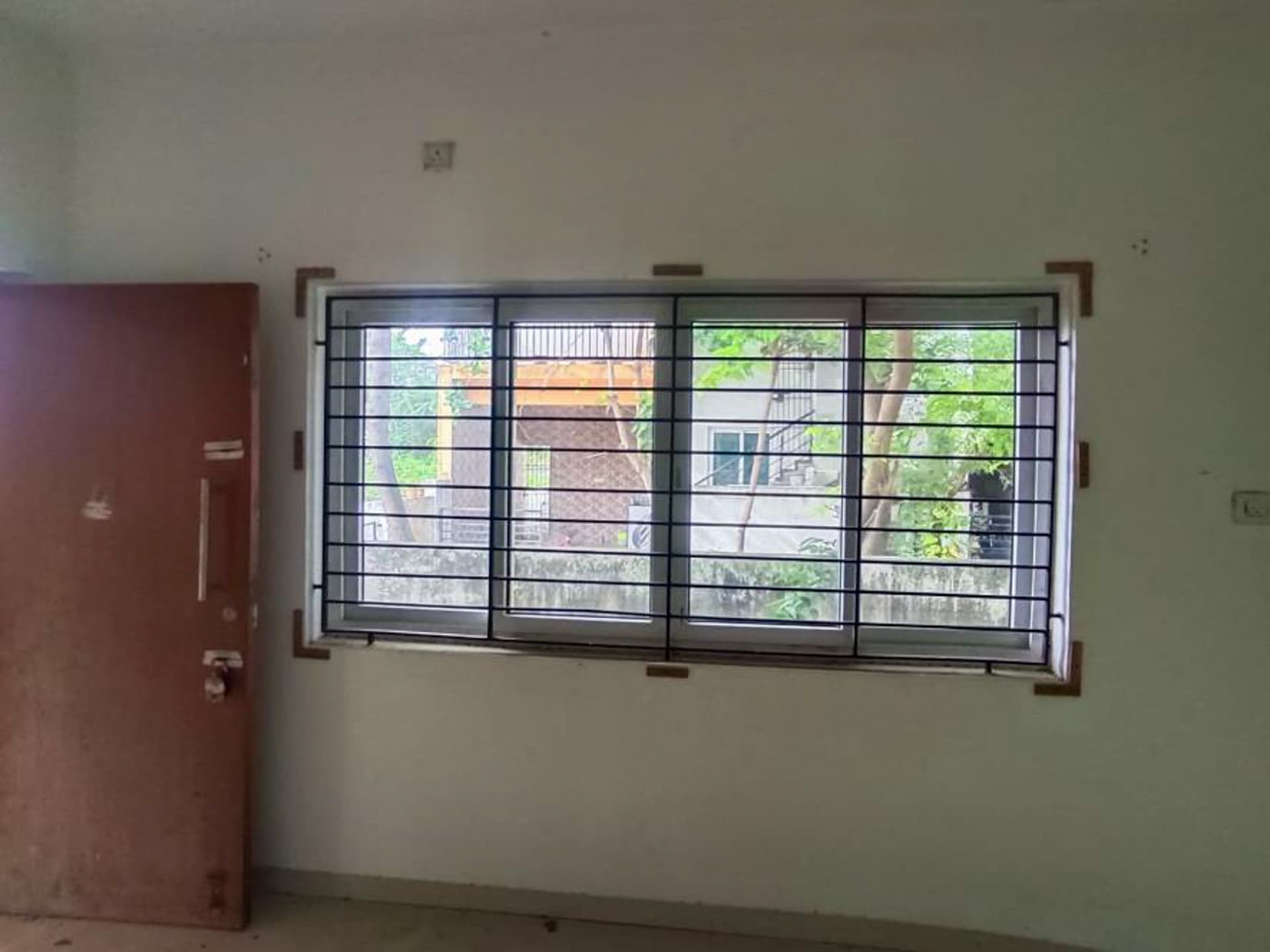 Property Photos 28