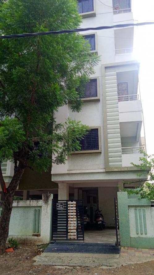 Property Photos 1