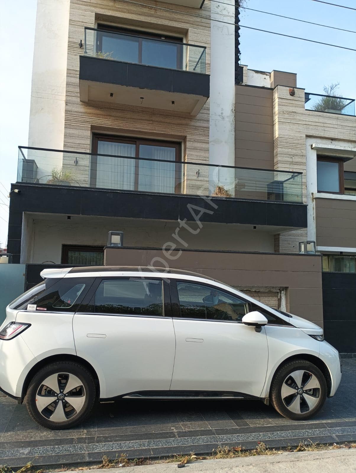 Property Photos 4