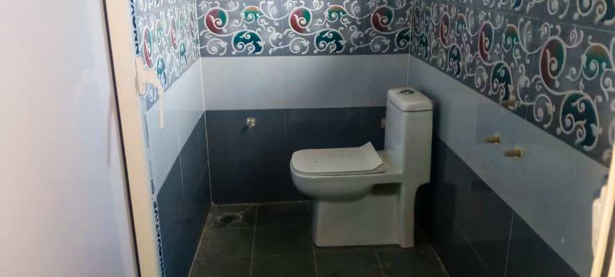 Property Photos 9