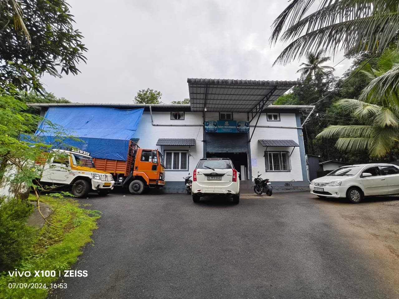 Property Photos 1