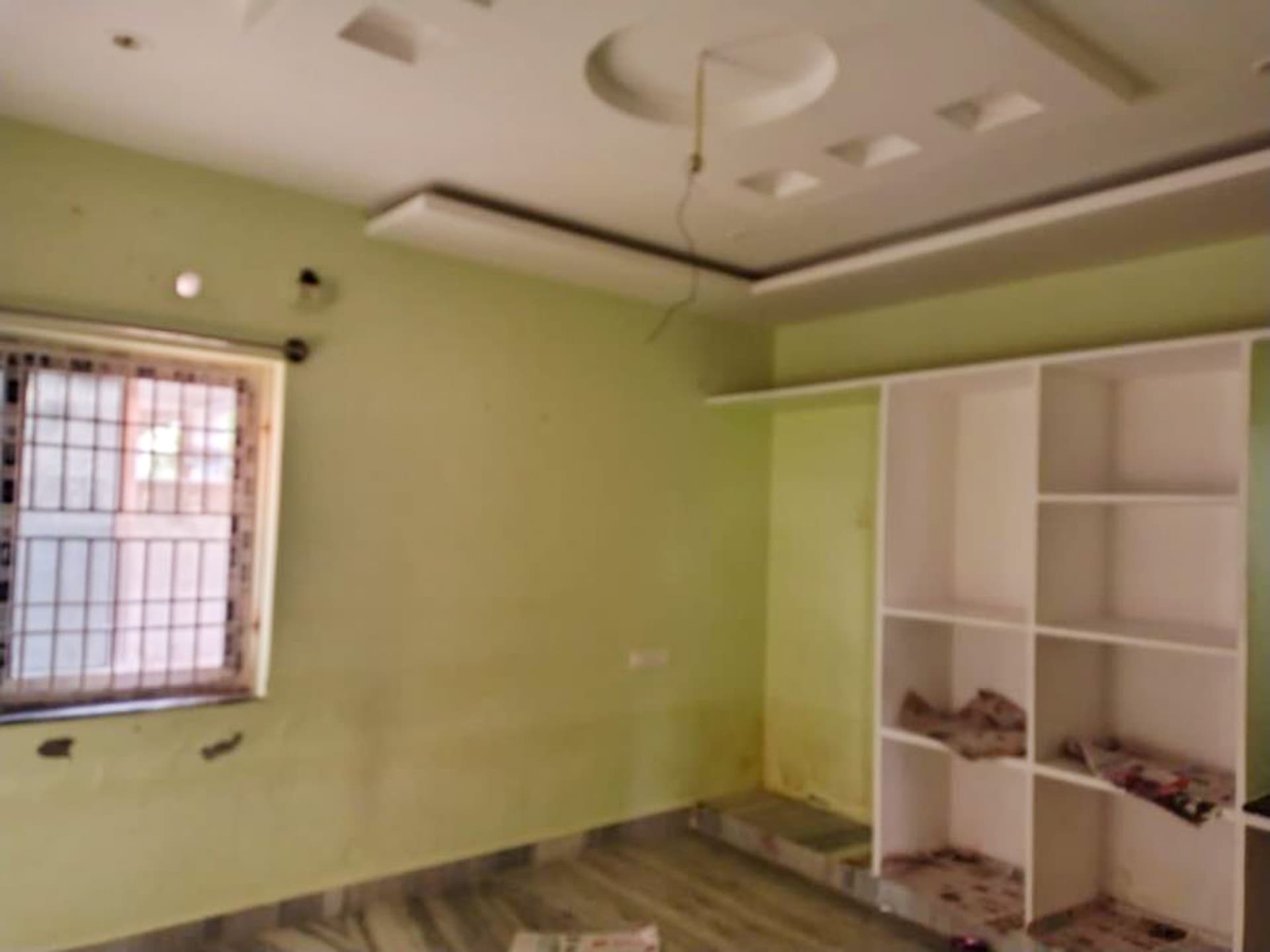 Property Photos 25