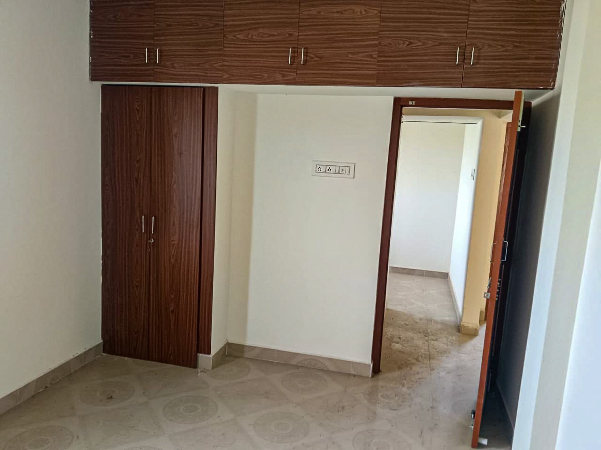 Property Photos 7