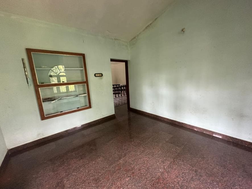 Property Photos 22