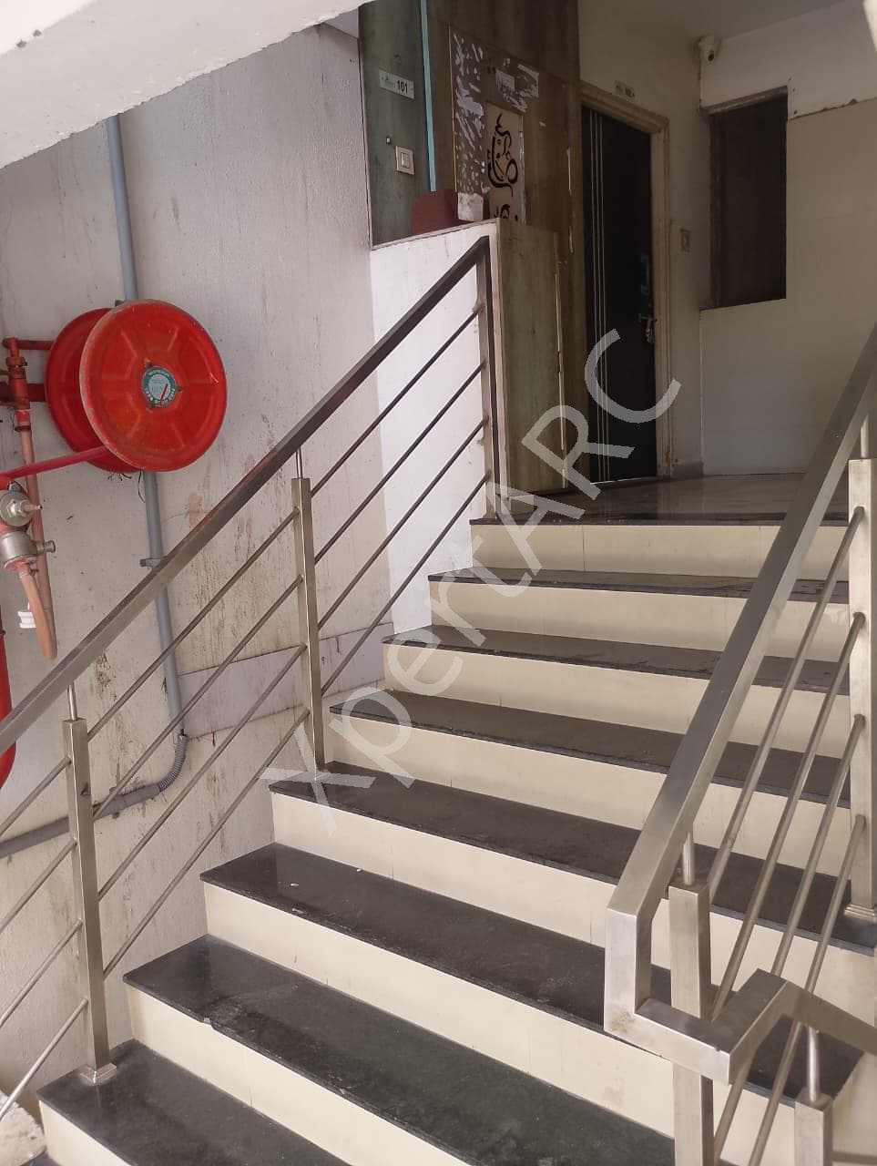 Property Photos 8