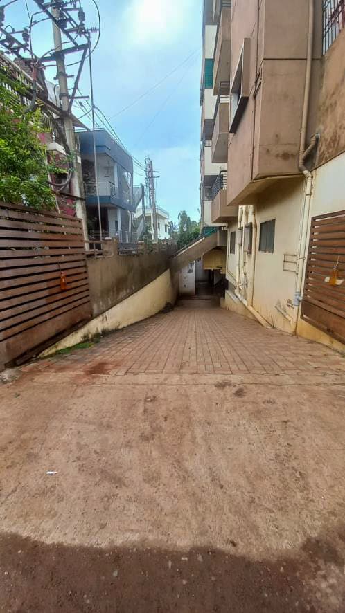 Property Photos 23