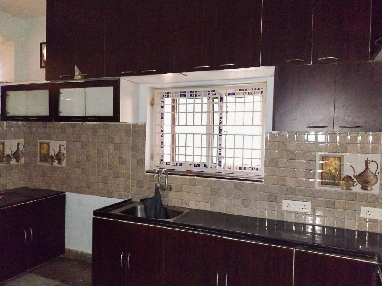 Property Photos 9