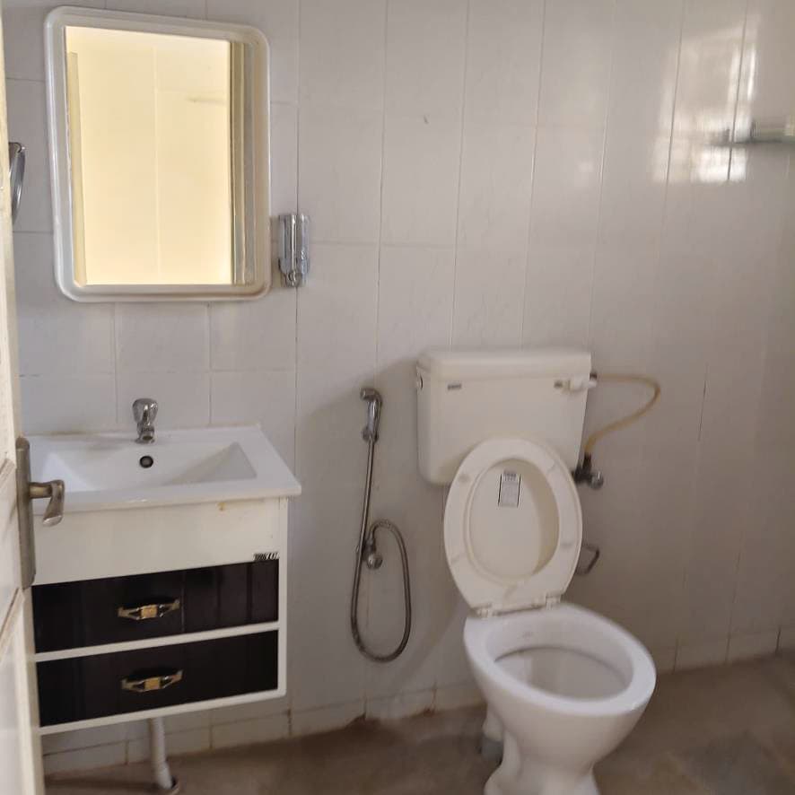 Property Photos 31